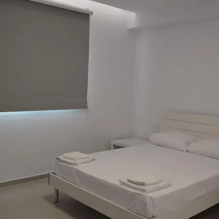 Rodia Ground Floor 2-br Garden *