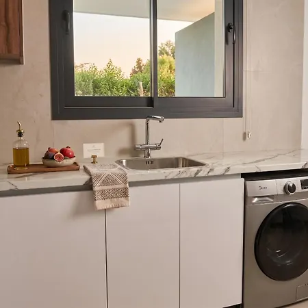 Rodia Ground Floor 2-br Garden *