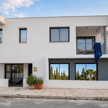 Rodia Ground Floor 2-br Garden Lägenhet Paphos